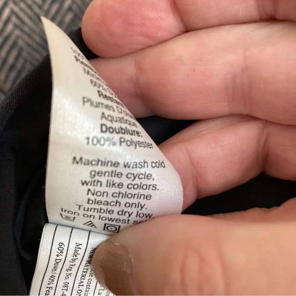 J. Crew Women’s down quilted puffer vest size XS. EUC!